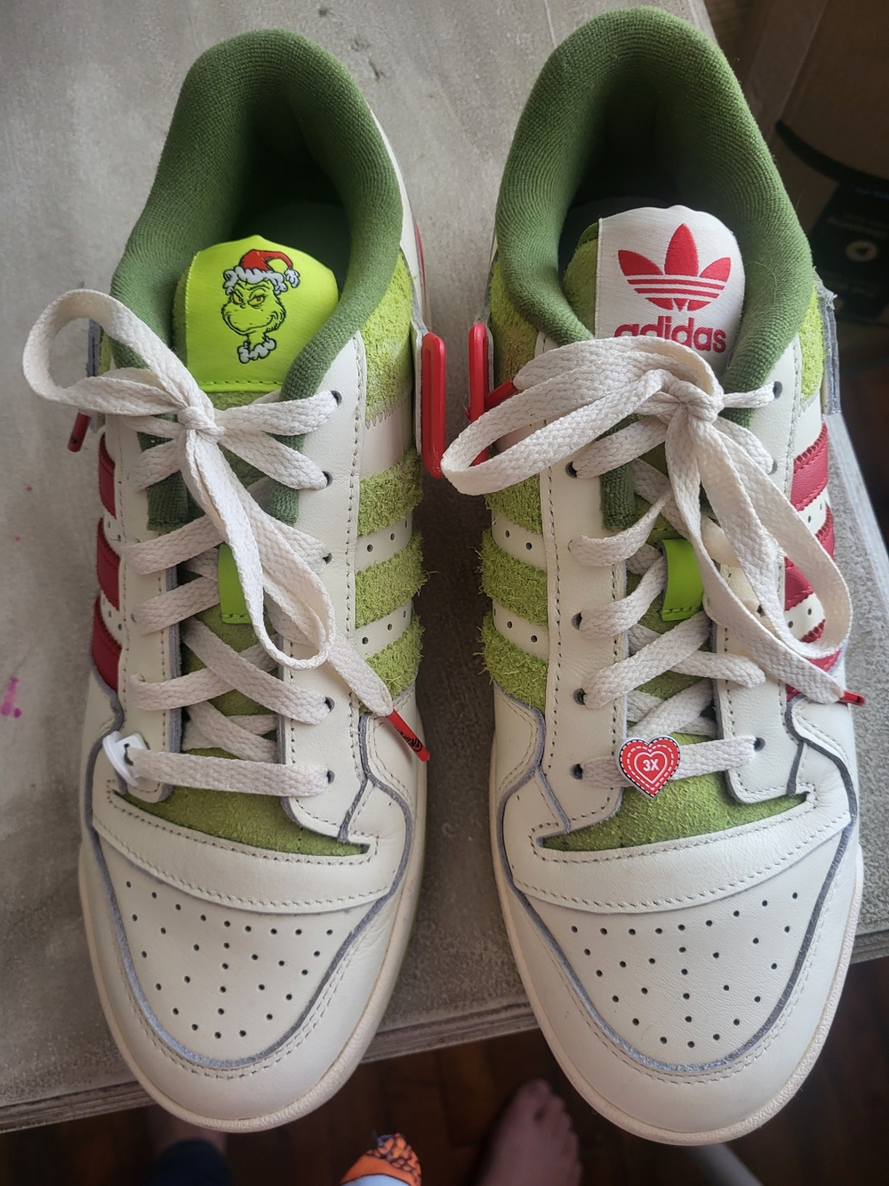 adidas Mens White & Green Low-Top Sneakers
